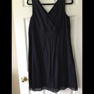 Lands End V-Neck Sleeveless Summer Dress, Size 16